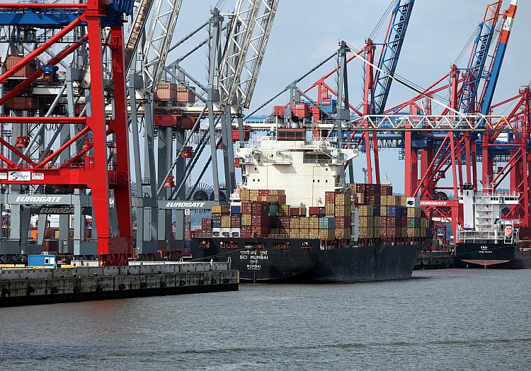 Containerschiff, über dts Nachrichtenagentur