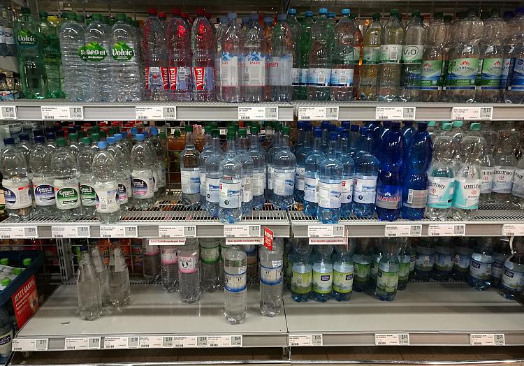 Wasserflaschen, über dts Nachrichtenagentur