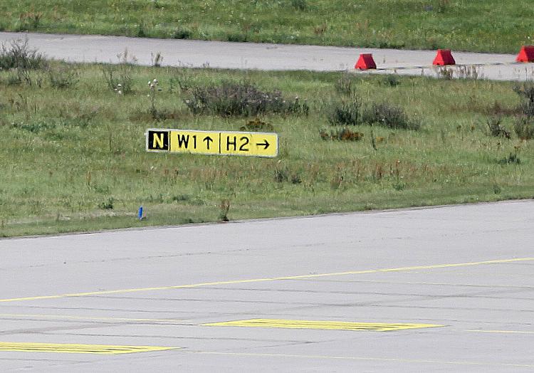 Start- und Landebahn an einem Flughafen, über dts Nachrichtenagentur