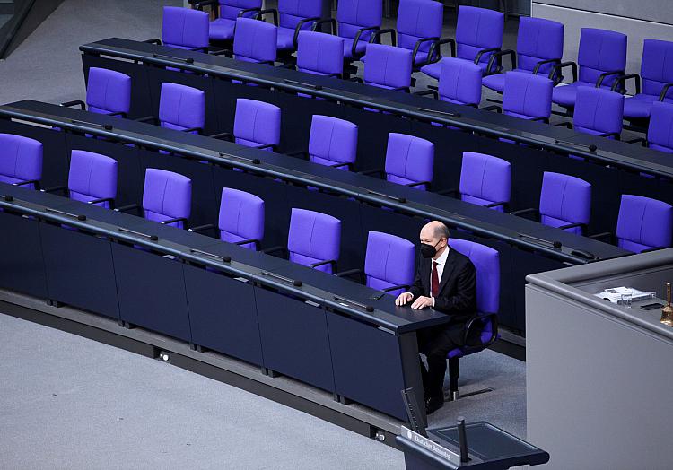 Olaf Scholz im Bundestag, über dts Nachrichtenagentur