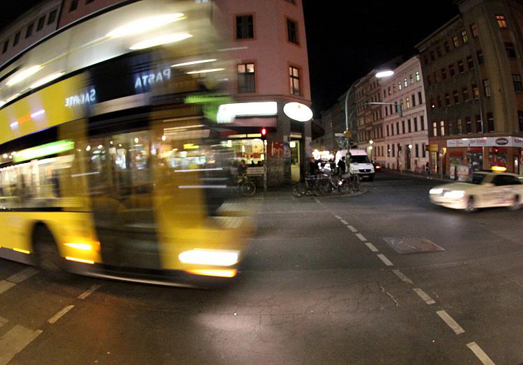 Nachtbus in Berlin-Kreuzberg, über dts Nachrichtenagentur
