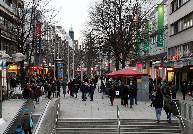 Fußgängerzone Stuttgart, über dts Nachrichtenagentur