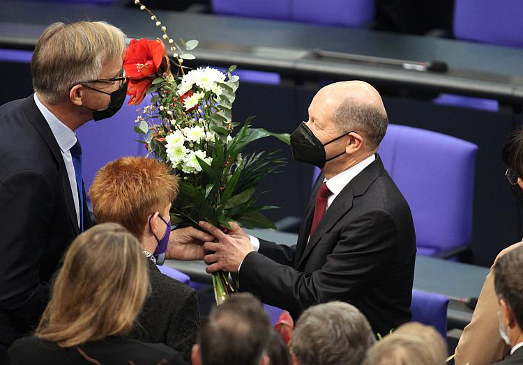 Die Linke gratuliert Olaf Scholz, über dts Nachrichtenagentur