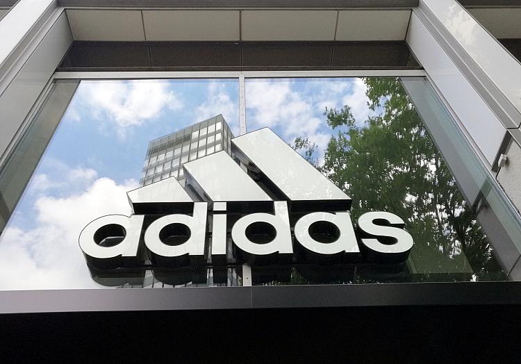 Adidas, über dts Nachrichtenagentur