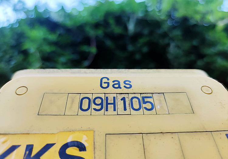 Gas-Hinweisschild, über dts Nachrichtenagentur