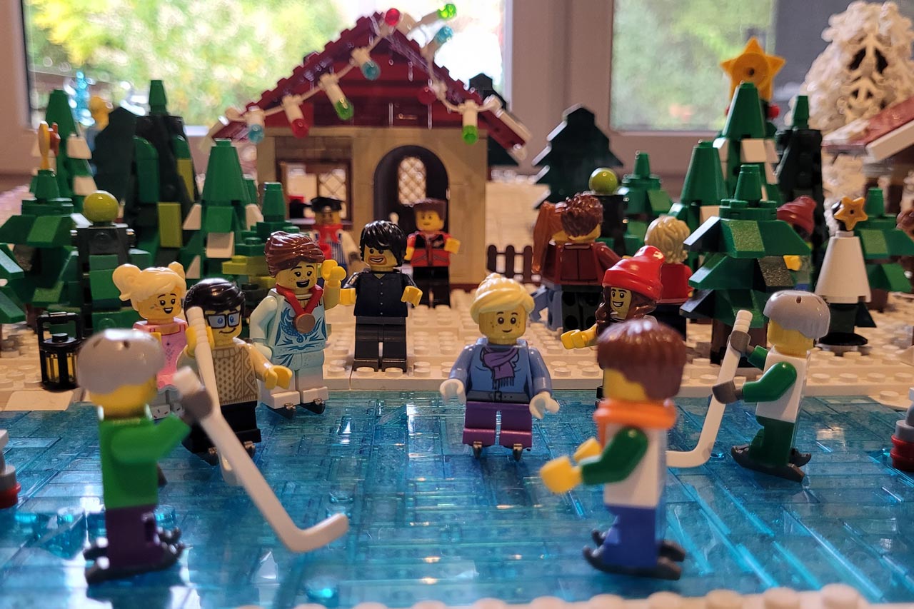 Im Rahmen der Lego Weihnachtsausstellung wird für den Verein Lachende Kinder Geld gesammelt.