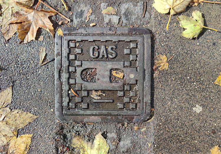 Gas-Straßenkappe, über dts Nachrichtenagentur
