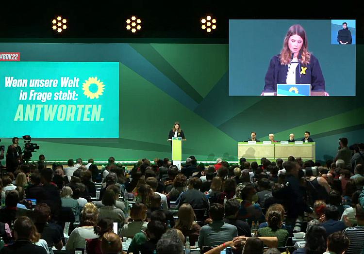 Luisa Neubauer auf Grünen-Parteitag am 16.10.2022, über dts Nachrichtenagentur