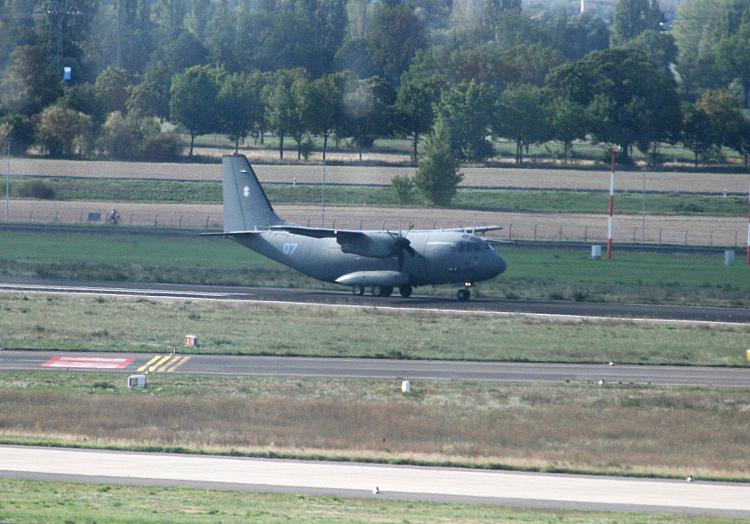 Militär-Transportflugzeug (Archiv), über dts Nachrichtenagentur