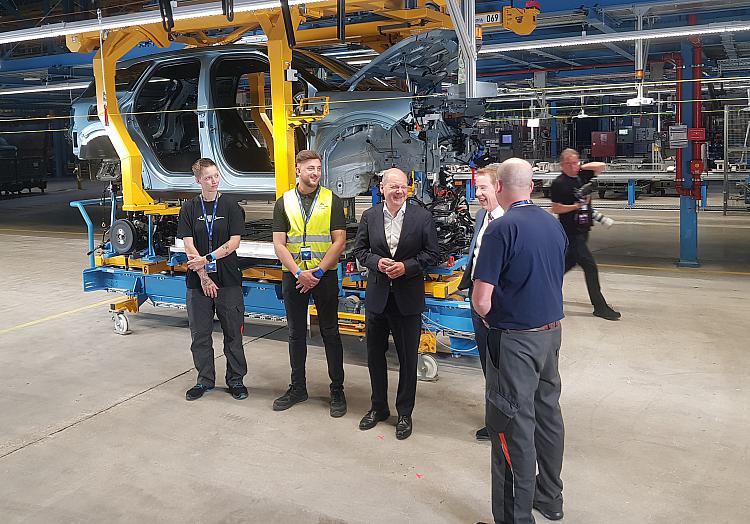 Olaf Scholz im Kölner Ford-Werk am 12.06.2023, über dts Nachrichtenagentur