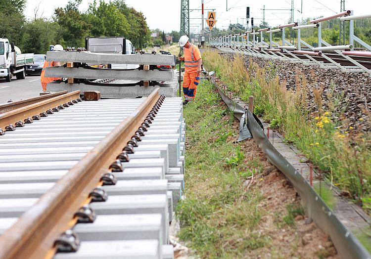 Bauarbeiten an der Bahnstrecke Halle (Saale) - Leipzig bei Kanena (Archiv), über dts Nachrichtenagentur