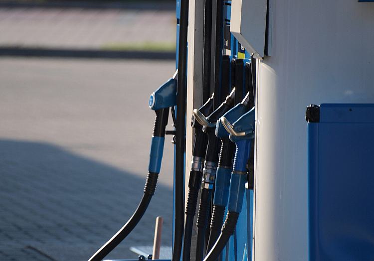 Zapfsäule an einer Aral-Tankstelle (Archiv), über dts Nachrichtenagentur