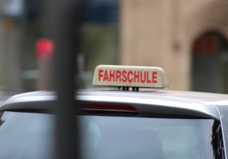 Fahrschule (Archiv), über dts Nachrichtenagentur