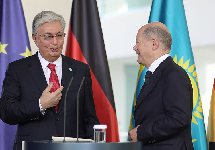 Kassym-Schomart Tokajew und Olaf Scholz am 28.09.2023, über dts Nachrichtenagentur