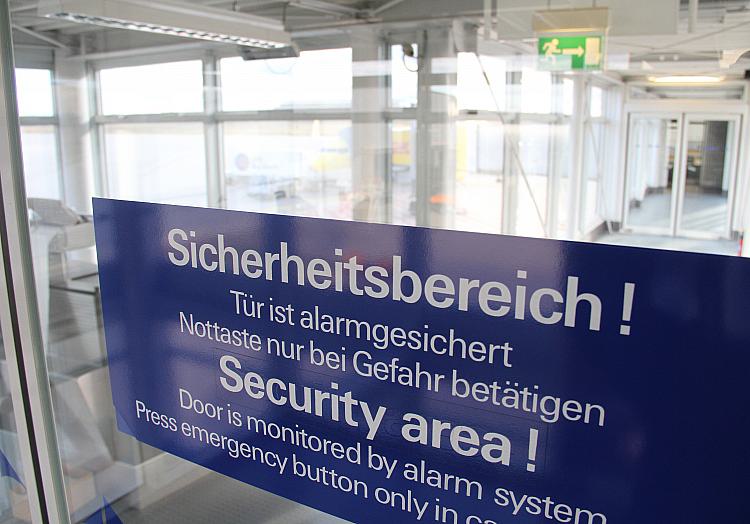 Sicherheitsbereich im Flughafen (Archiv), über dts Nachrichtenagentur