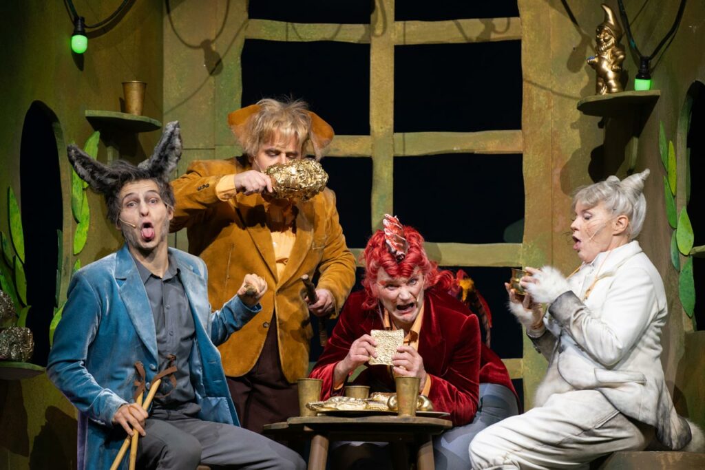 Staatstheater: Stadtmusikanten amüsieren Jung und Alt