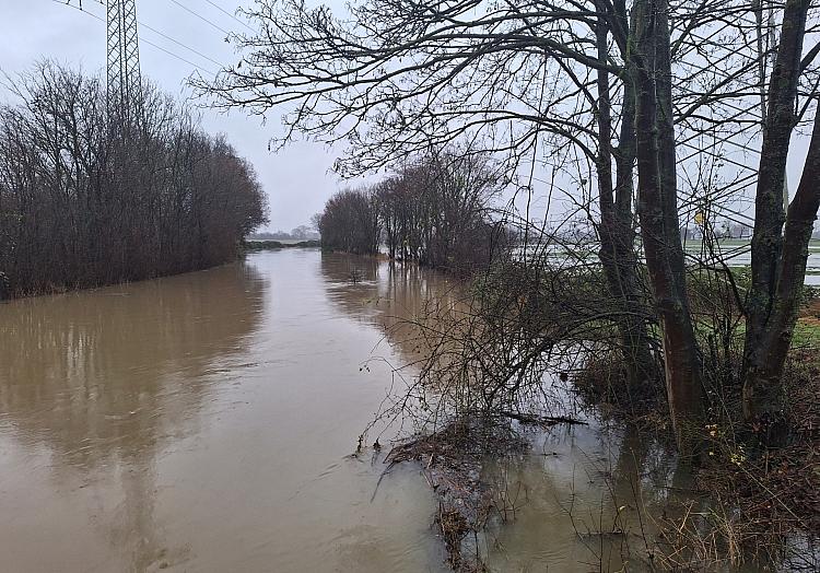 Überschwemmung am Fluss Aue in Niedersachsen, via dts Nachrichtenagentur