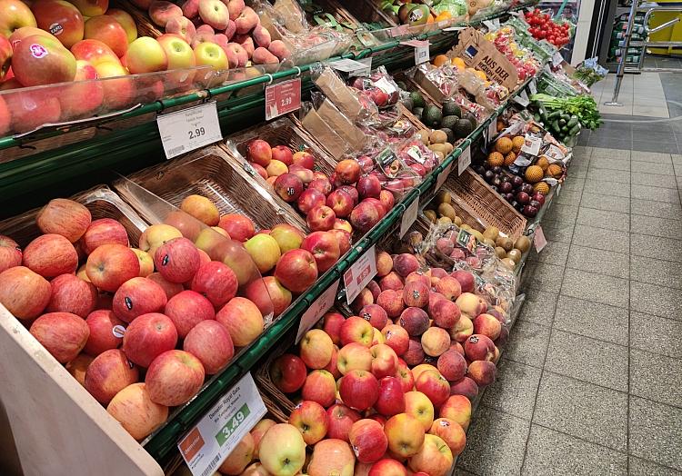 Obst im Supermarkt (Archiv), via dts Nachrichtenagentur