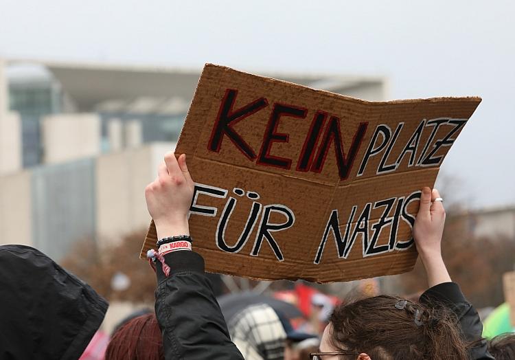 Demo gegen Rechtsextremismus am 03.02.2024, via dts Nachrichtenagentur