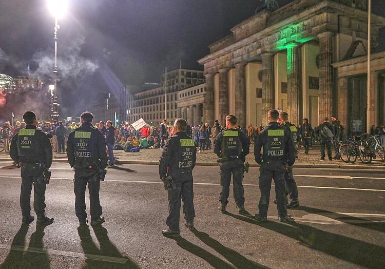 `Smoke-in` vor dem Brandenburger Tor (Archiv), via dts Nachrichtenagentur