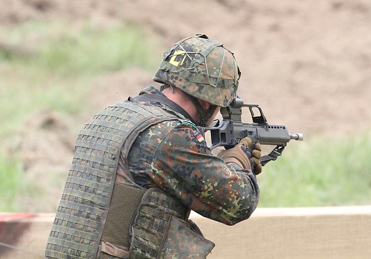 Bundeswehr-Soldat mit G36 (Archiv), via dts Nachrichtenagentur