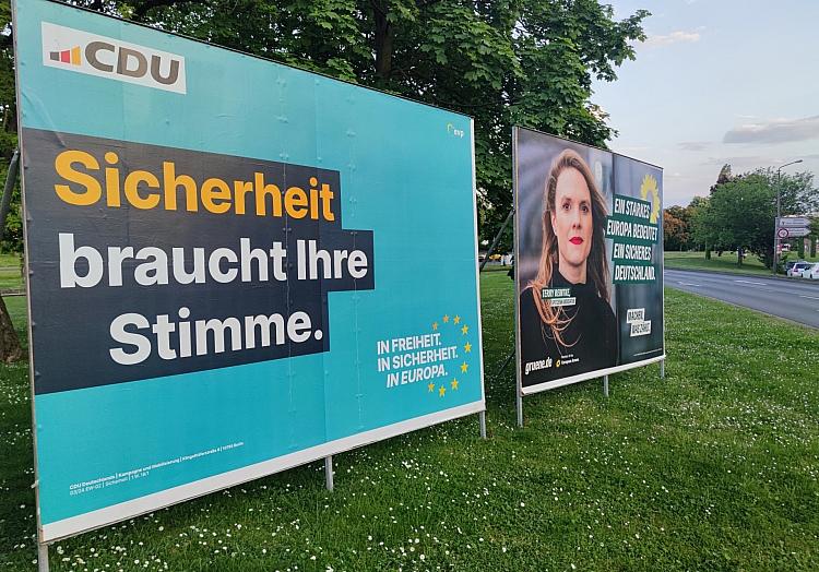 Wahlplakate zur Europawahl (Archiv), via dts Nachrichtenagentur