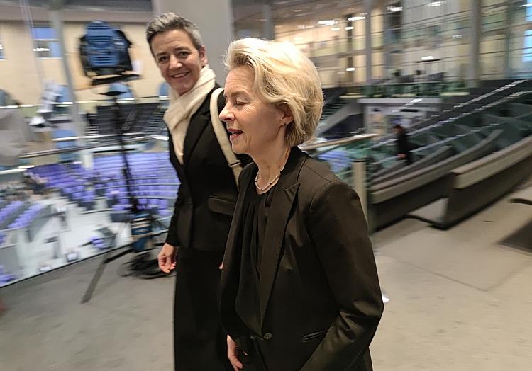 Margrethe Vestager und Ursula von der Leyen (Archiv), via dts Nachrichtenagentur