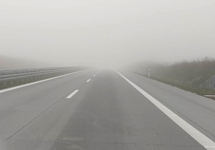 Nebel auf einer Autobahn (Archiv), via dts Nachrichtenagentur