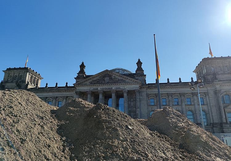 Baustelle vor Deutschem Bundestag (Archiv), via dts Nachrichtenagentur