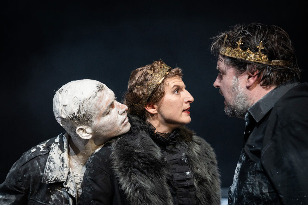 Staatstheater: „Macbeth“ im Wahn der Macht