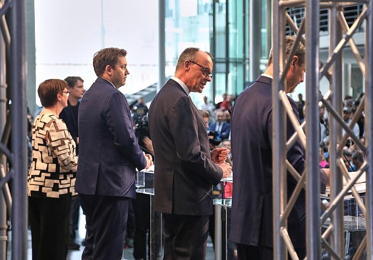 Bekanntgabe Einigung auf Koalition von CDU, CSU und SPD am 09.04.2025, via dts Nachrichtenagentur