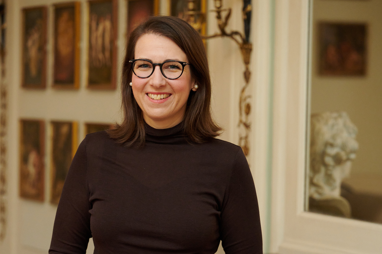 Neue Leitung im Landesmuseum: Dr. Anna Heinze übernimmt das Amt der Direktorin. Sie war seit 2016 als Kuratorin in Oldenburg tätig.