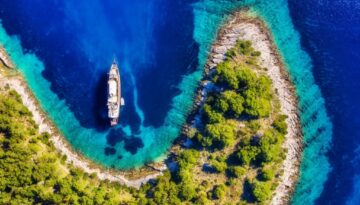 yacht-bucht