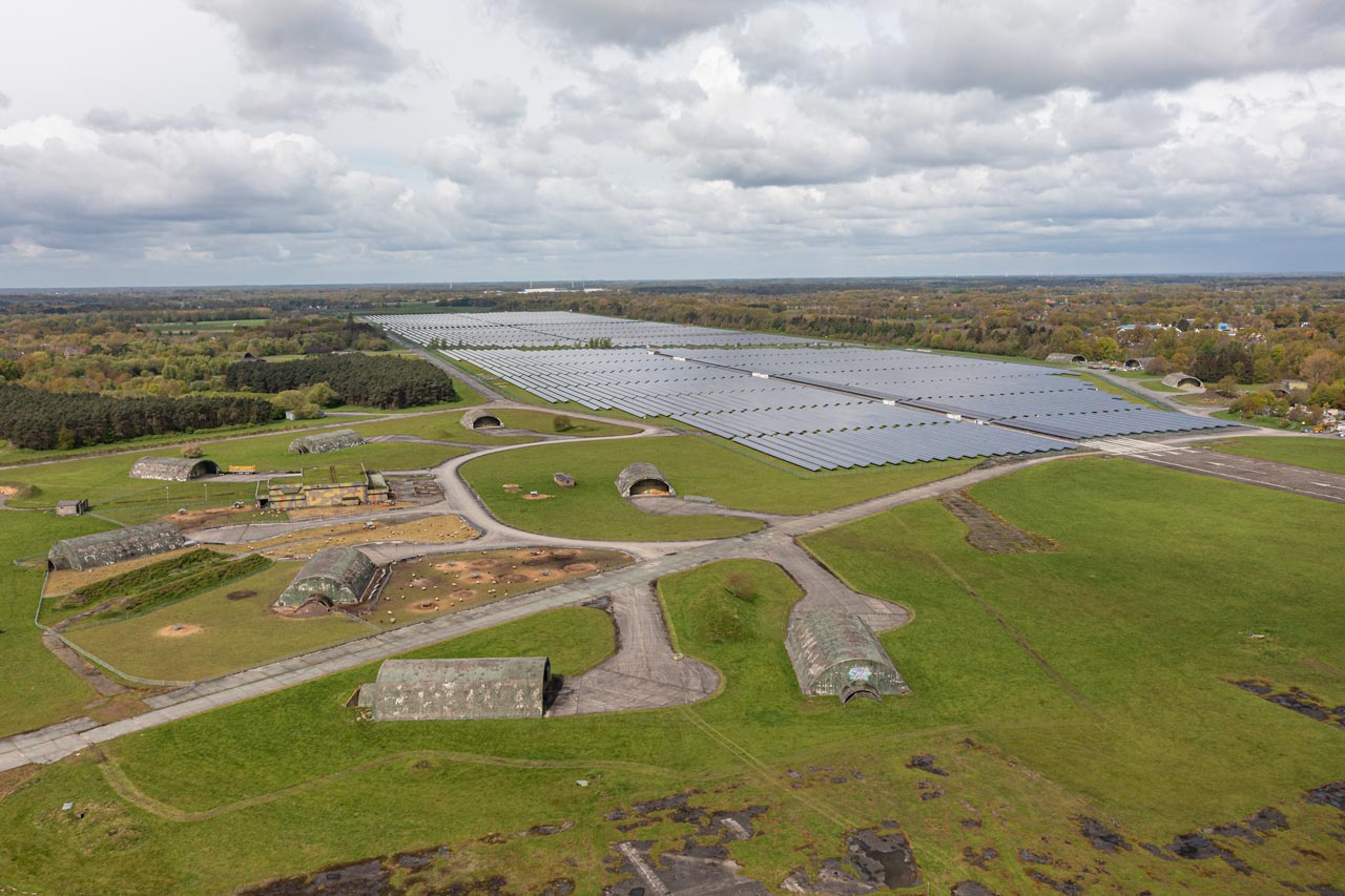 Das Umweltministerium sieht keine Hinweise auf illegal eingebaute Abfälle auf dem Gelände des ehemaligen Fliegerhorstes in Oldenburg.