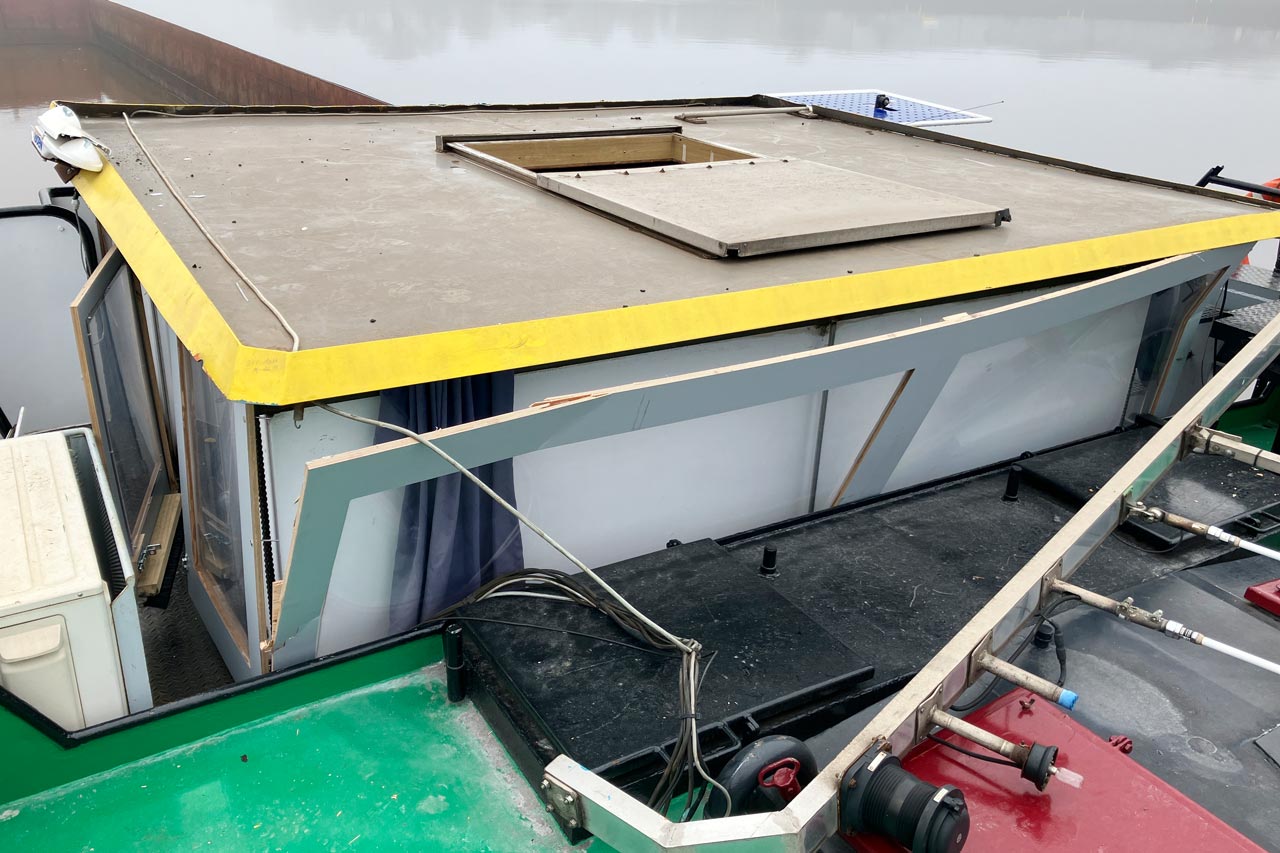 In der Nacht zum Dienstag ist es erneut zu einer Kollision an der Eisenbahnbrücke Oldenburg gekommen.