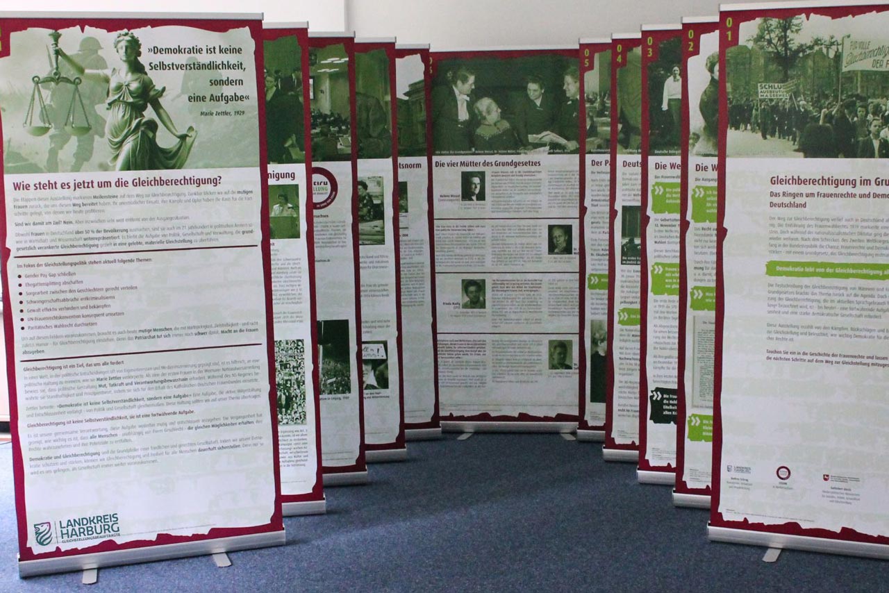 Wanderausstellung „Gleichberechtigung ins Grundgesetz“.