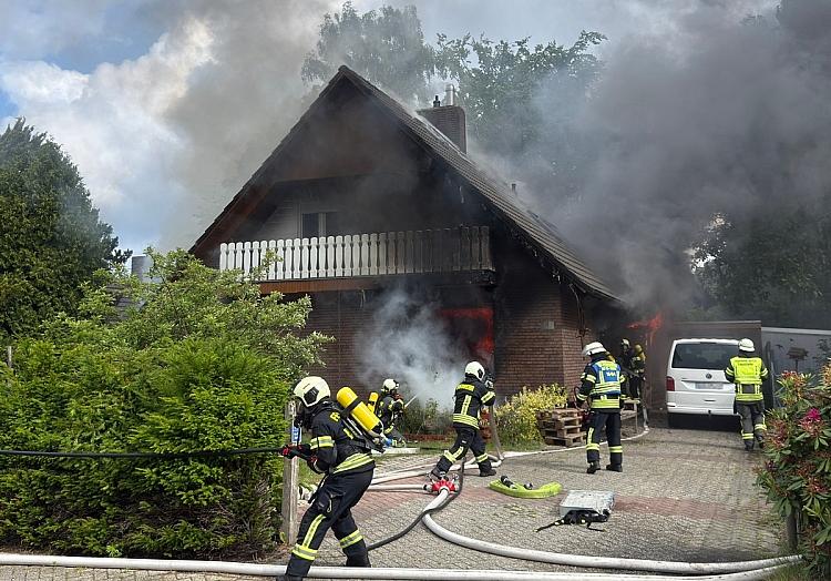 Sönke Geiken (Feuerwehr Aurich) via dts Nachrichtenagentur