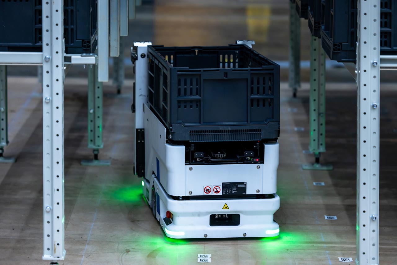 Hochmoderne und leistungsfähige Logistik-Roboter kommen in zahlreichen Bereichen der Lebensmittelproduktion zum Einsatz.