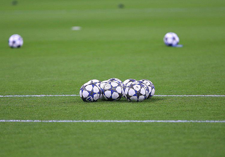 Nachdem die Uefa und der nord- und mittelamerikanische Fußballverband Concacaf die Investorenpläne von Fifa-Präsident Gianni Infantino öffentlich abgelehnt haben, will die Fifa am Verkauf von Anteilen an der Weltmeisterschaft an private Investoren festhalten.