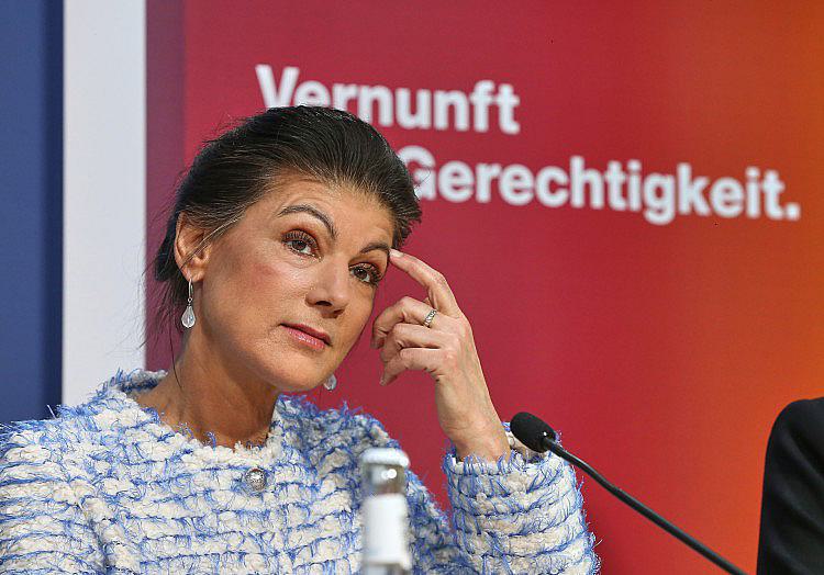 BSW-Gründerin Sahra Wagenknecht hat das Angebot des Thüringer AfD-Landeschefs Björn Höcke, sie zur Ministerpräsidentin des Freistaats wählen zu lassen, abgelehnt.