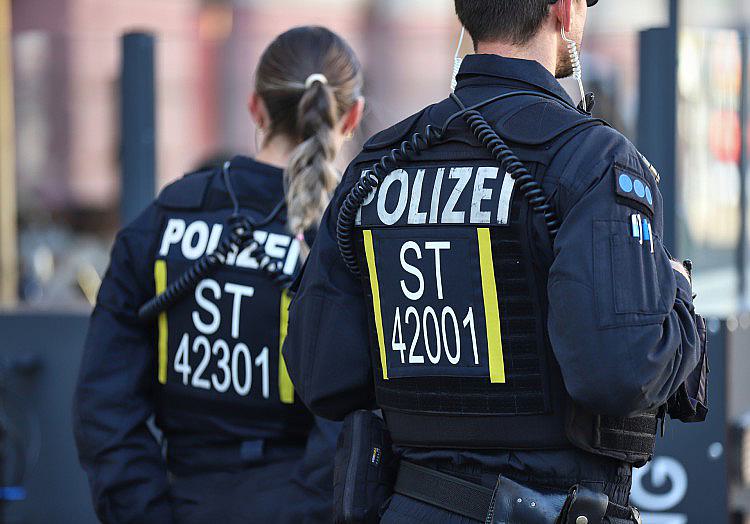 Wüst: Staat muss alles für Schutz der Menschen tun