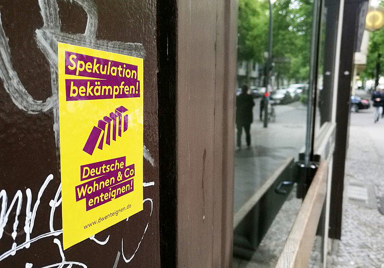 Die Spitzenkandidatin der Linken für die Wahl zum Berliner Abgeordnetenhaus, Elif Eralp, hat die SPD dazu aufgerufen, den Wählerwillen ernst zu nehmen und den Volksentscheid von 2021 umzusetzen.