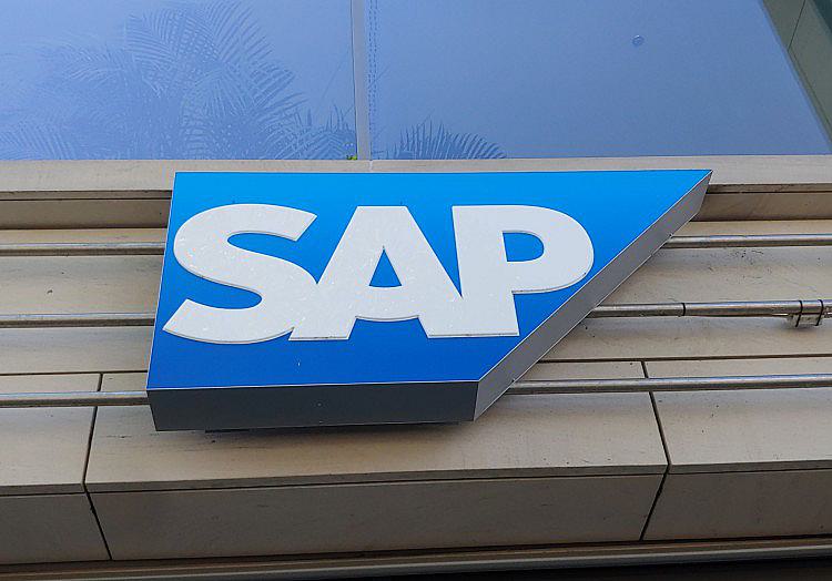 SAP-Chef Christian Klein fordert mehr offenes und respektvolles Feedback in Unternehmen. "Wenn jeder plötzlich ein Talent ist, schafft man die Leistungskultur ab.