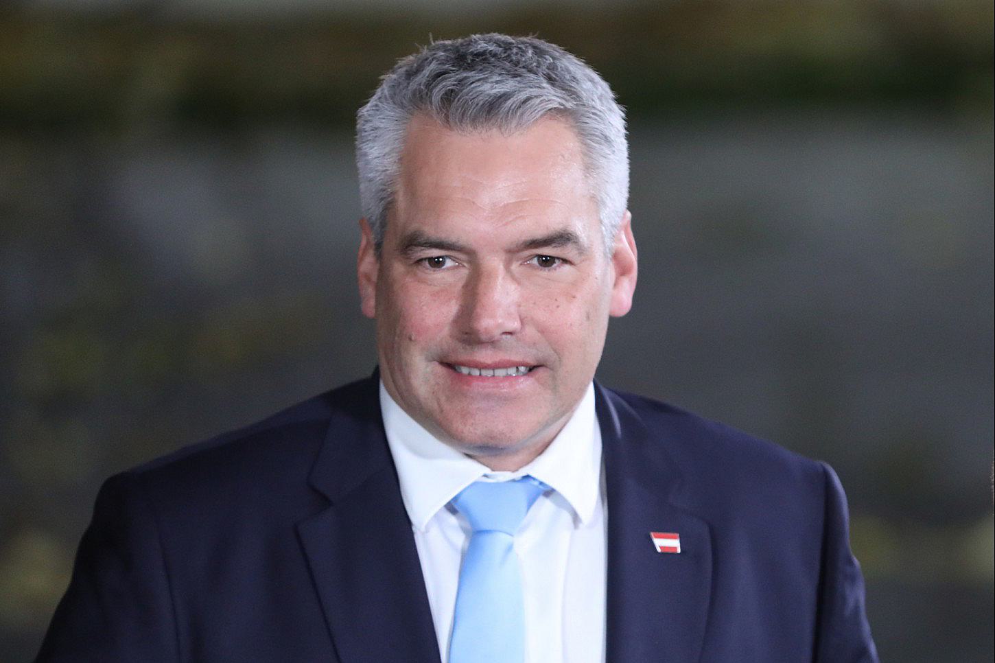 Nehammer spricht sich gegen „Remigration“ aus