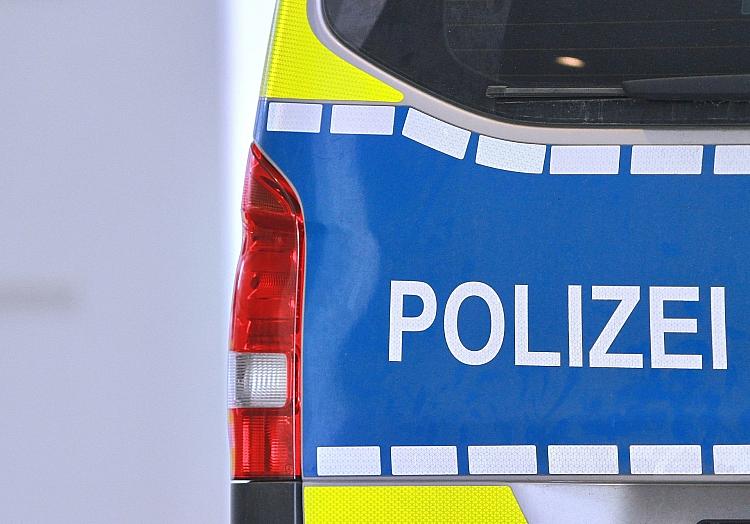 Bei einem Verkehrsunfall auf der Bundesstraße 65 bei Bad Nenndorf sind am Montagabend sechs Personen verletzt worden.
