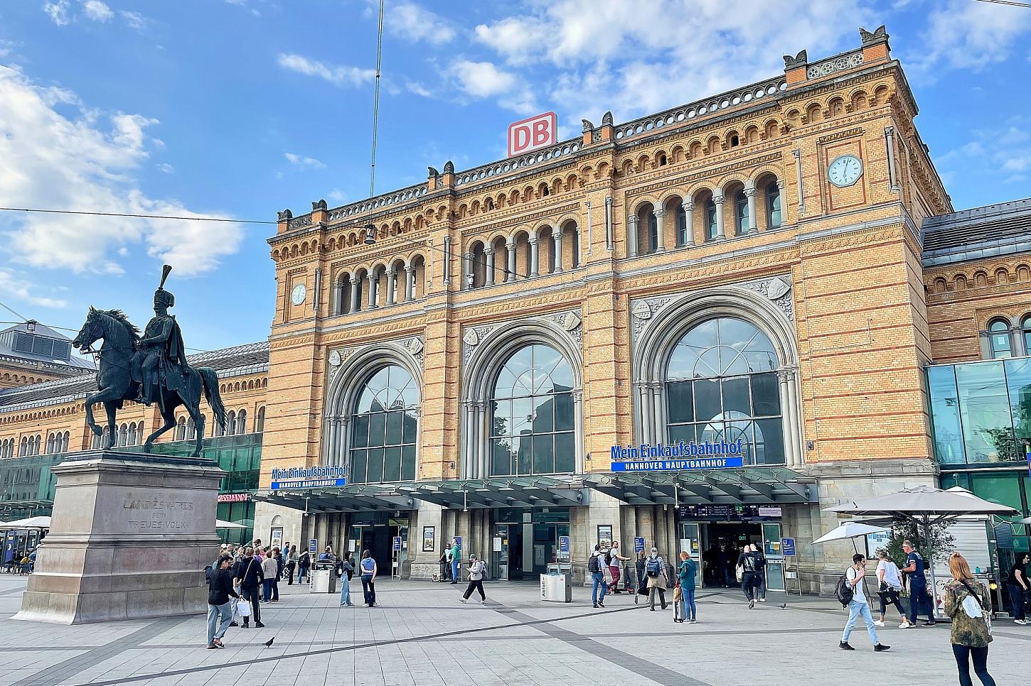 17-Jähriger nach versuchtem Raub am Hauptbahnhof Hannover festgenommen