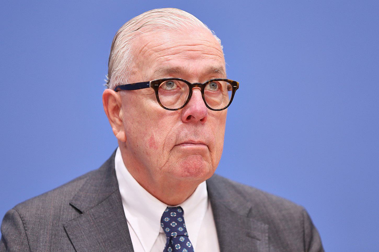 Ärztepräsident will pensionierte Ärzte an Schulen schicken