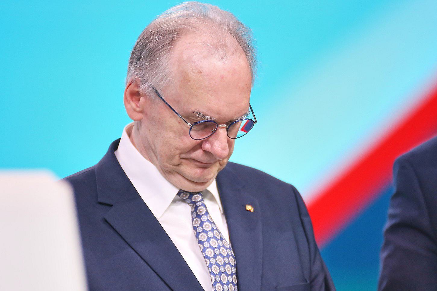 Haseloff: „Im Grunde ist da ein Suizid politischer Art am Laufen“