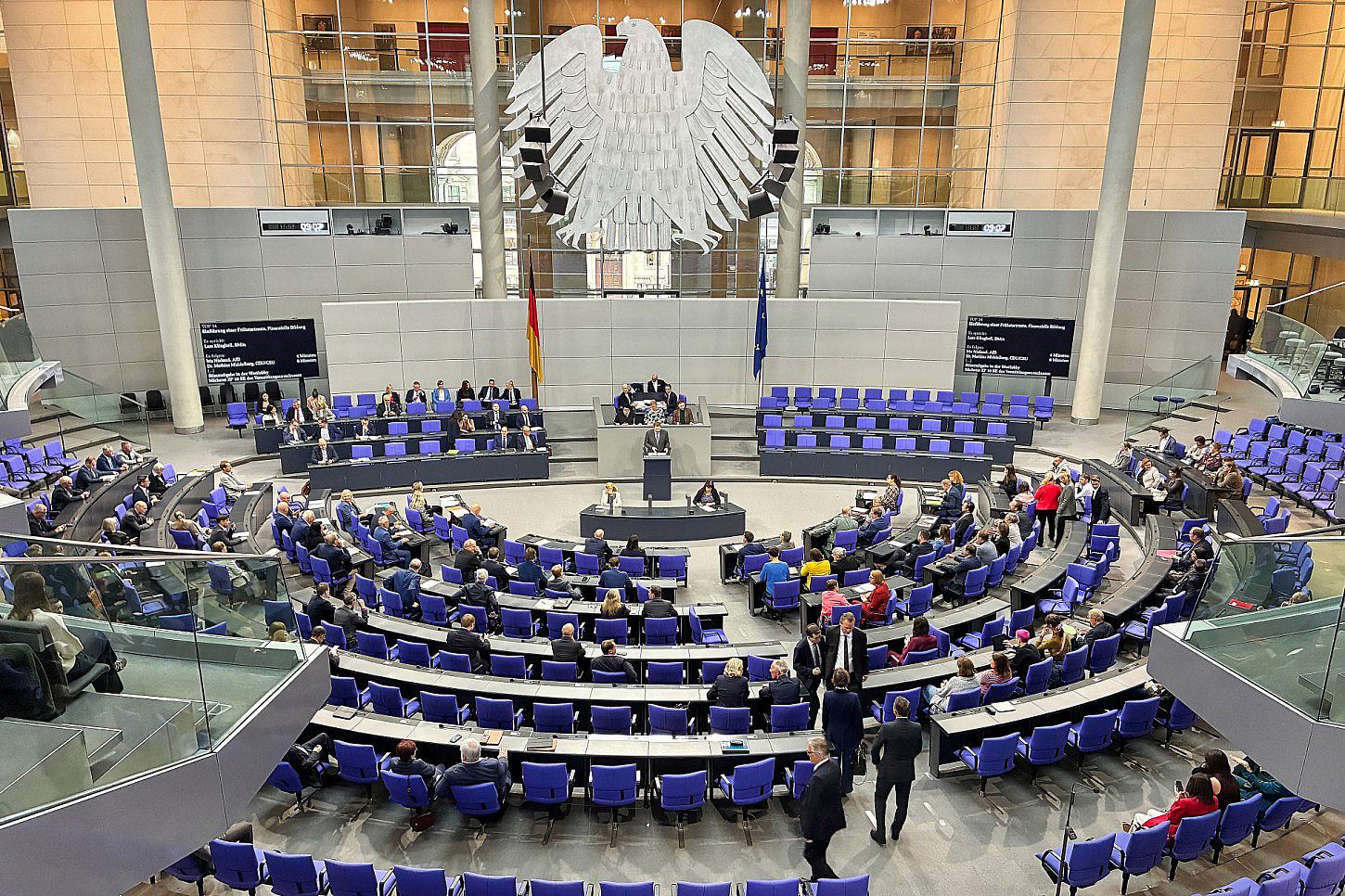 Bundestag beschließt Tankrabatt