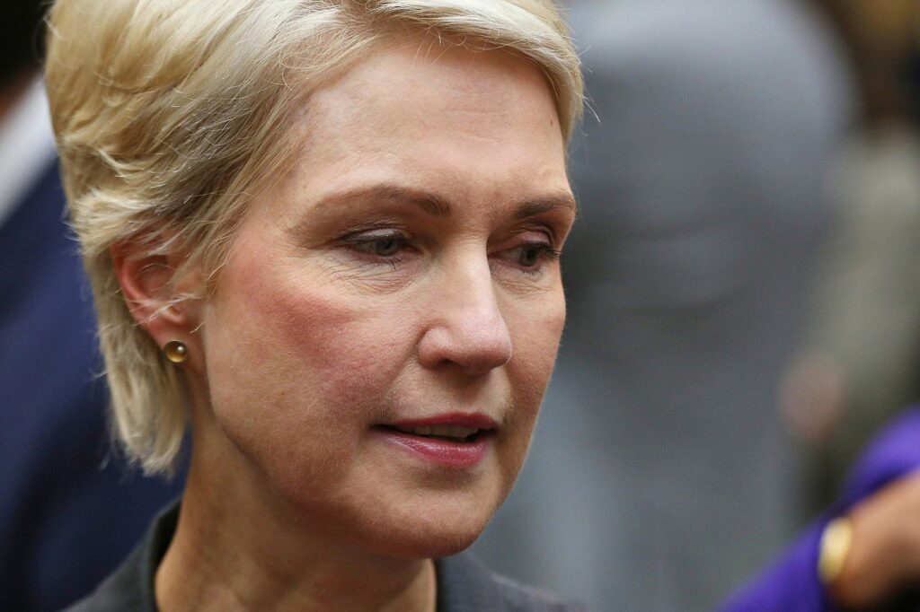 Schwesig kritisiert Pflegekompromiss der Koalition